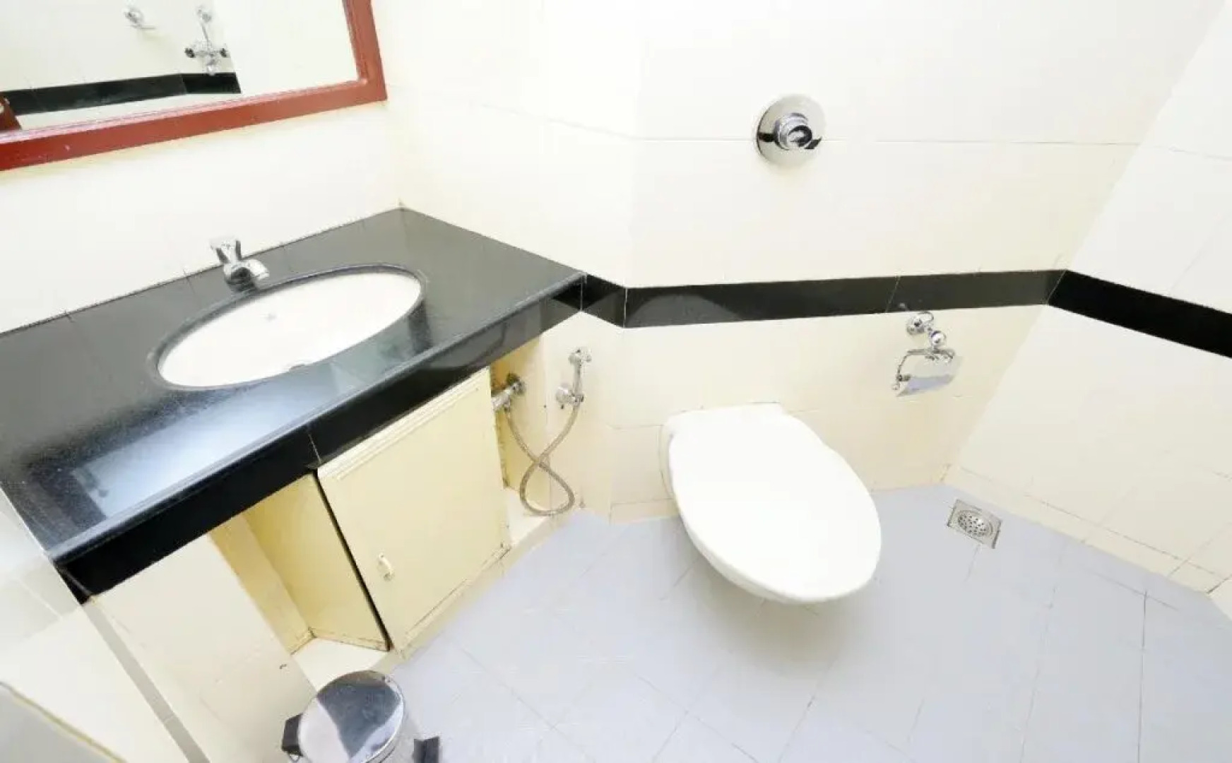 Deliza Residency By OYO Rooms