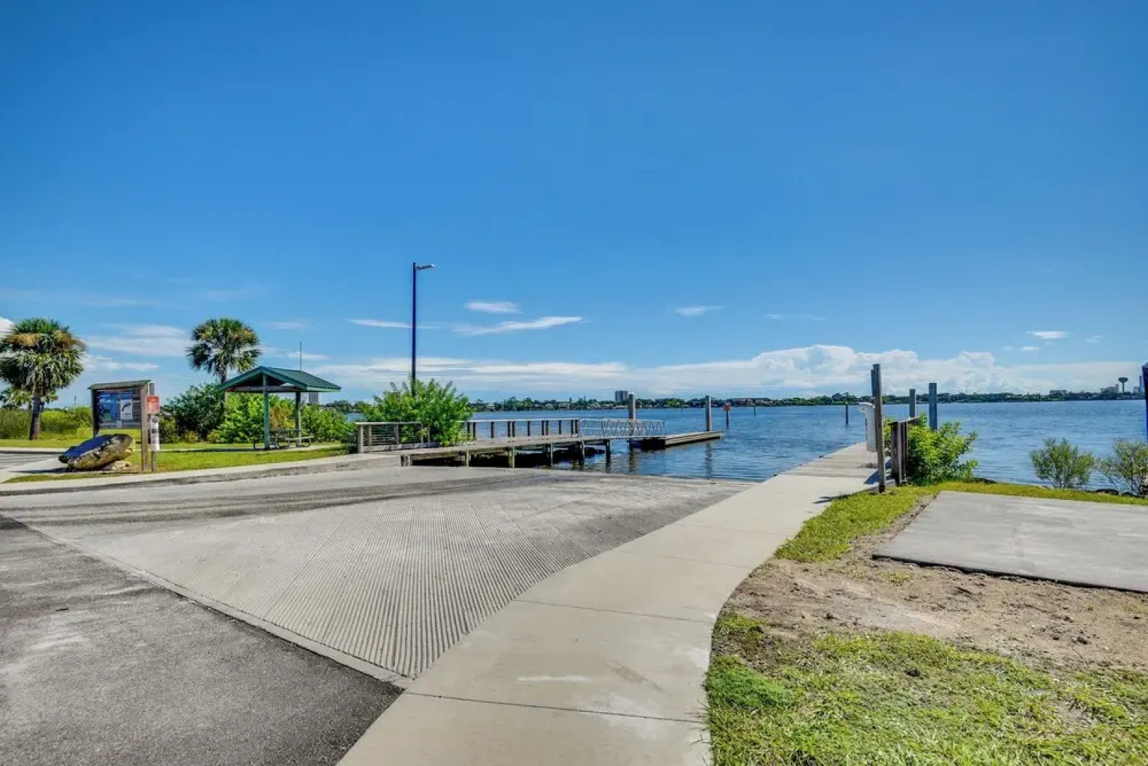 Dog-friendly Daytona Beach Cottage w/ Patio!