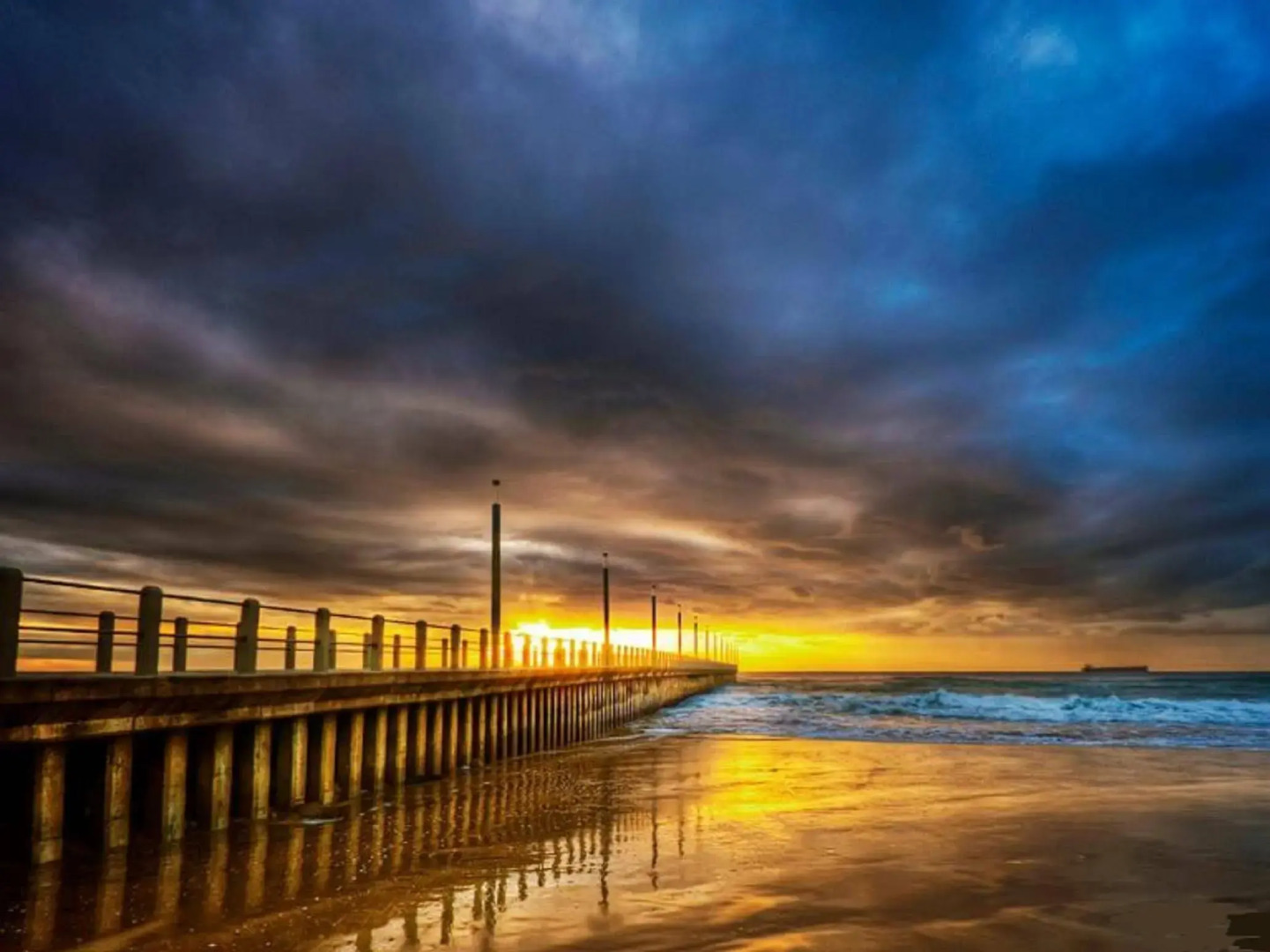 The Blue Waters Hotel