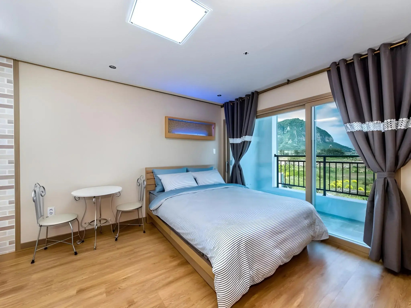 Seogwipo Narsha Resort