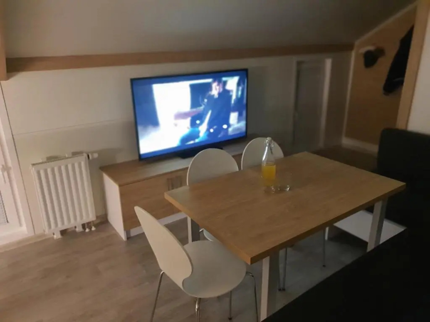 Three Stars Luxury House ART-PE with pool and SPA pool