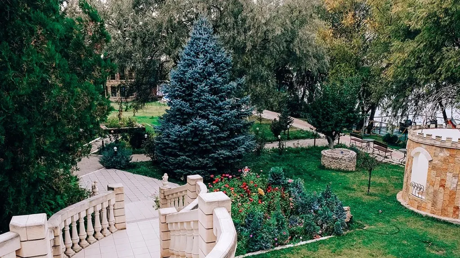 Замок (Астраханская обл)