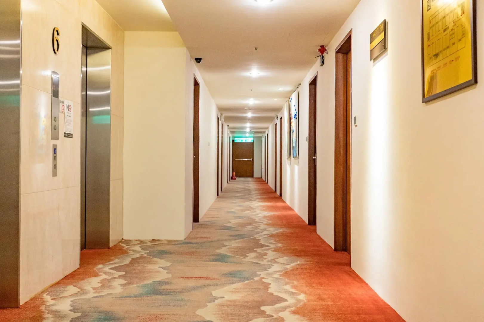 Yaling Hotel