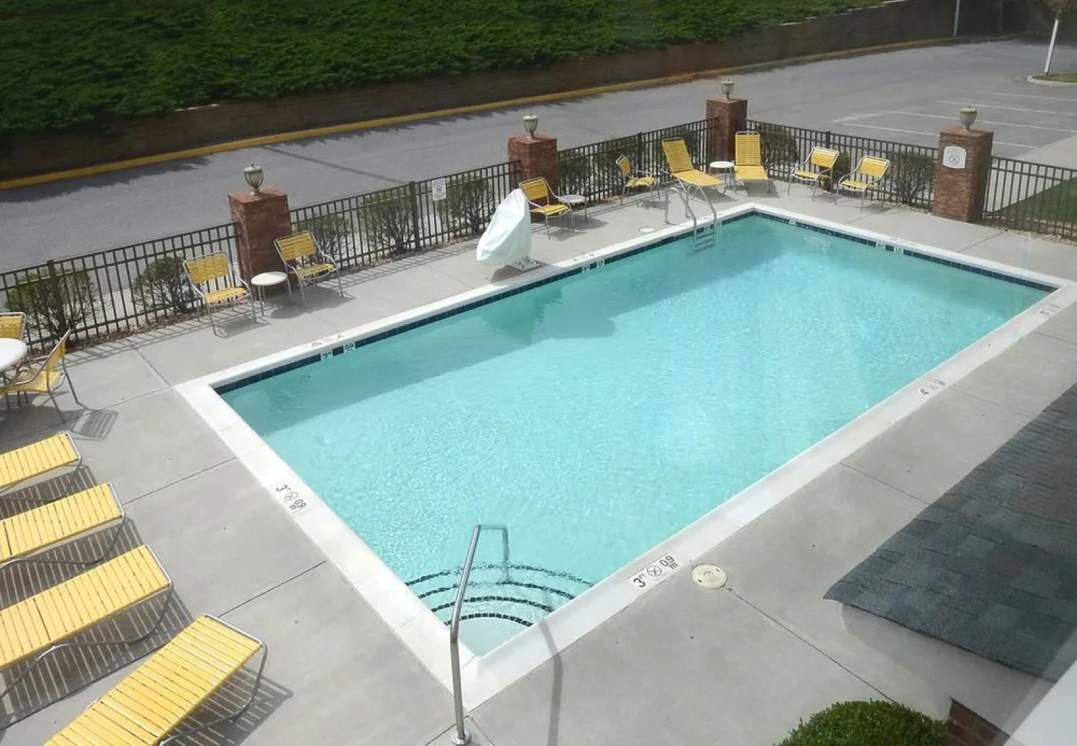 Fairfield Inn & Suites Roanoke North