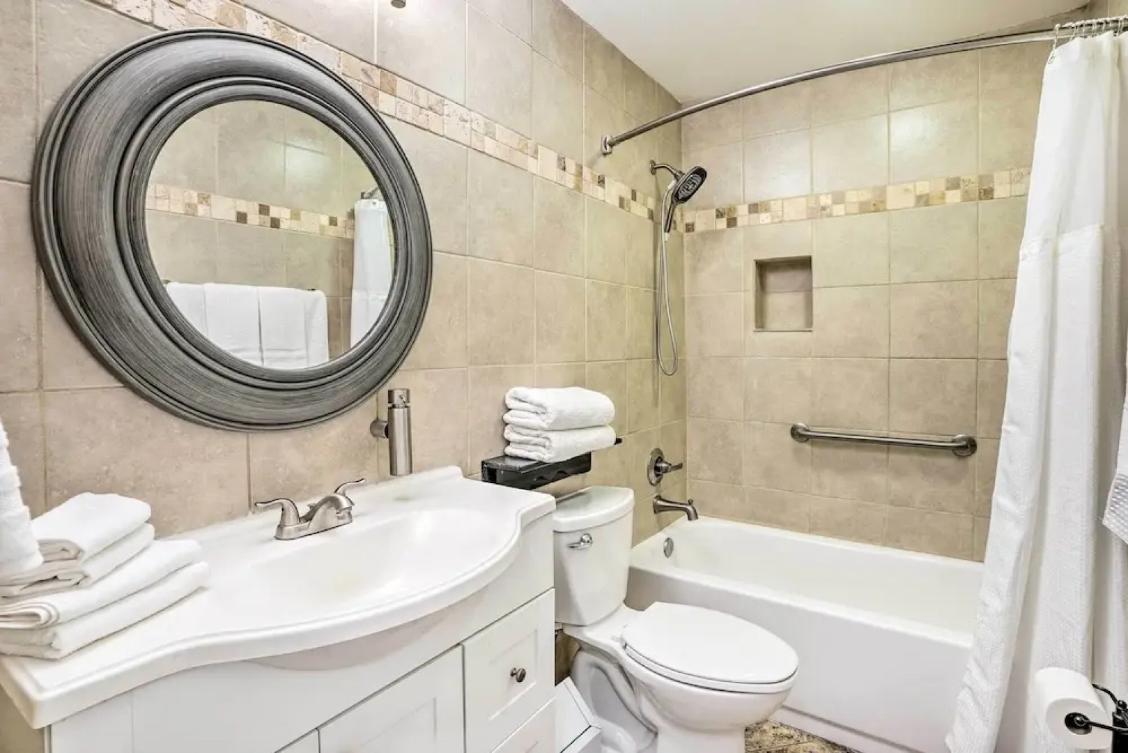 Charming Laguna Hills Home w/ Private Hot Tub