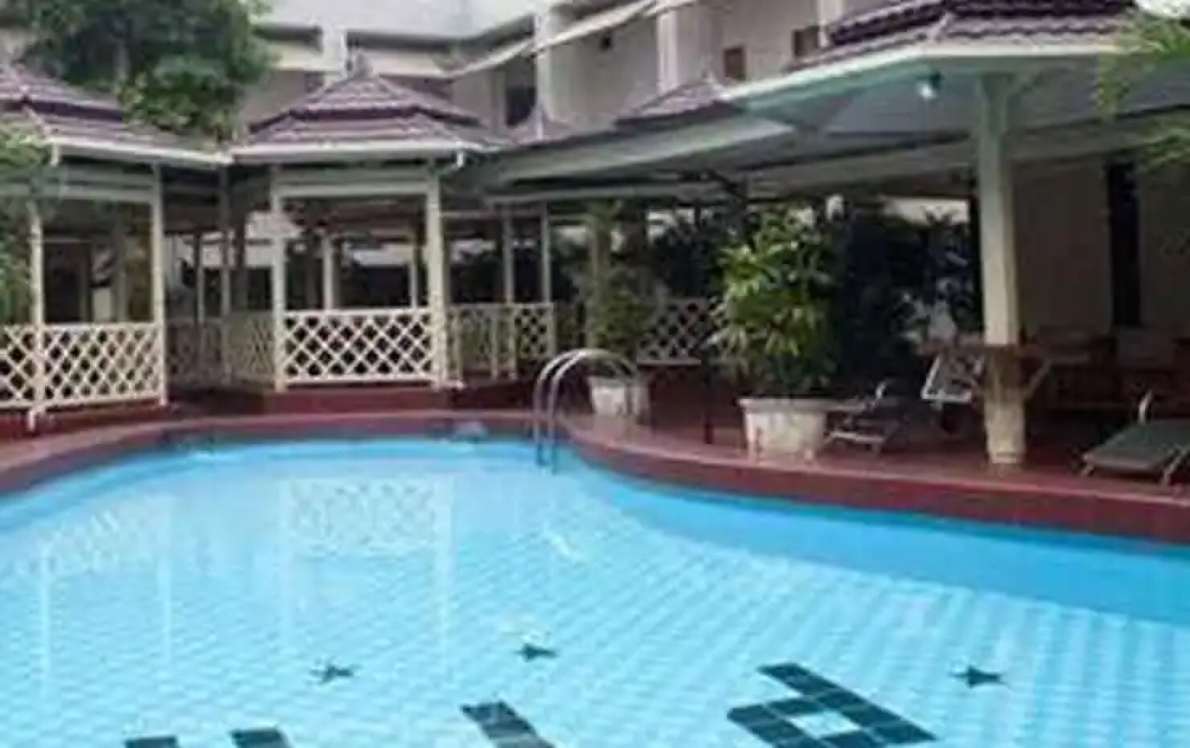 Pardede International Hotel