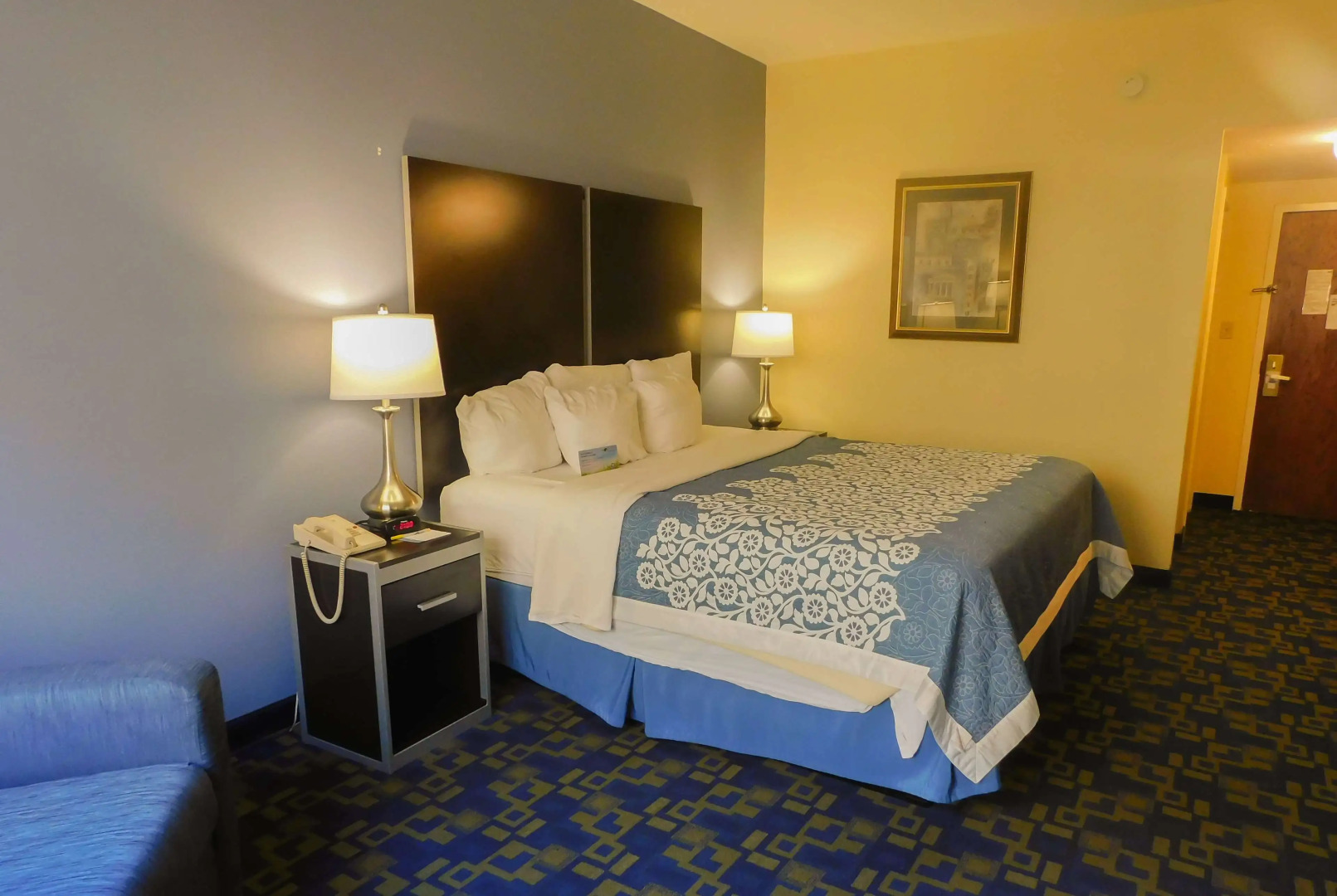 Days Inn & Suites by Wyndham Pocahontas
