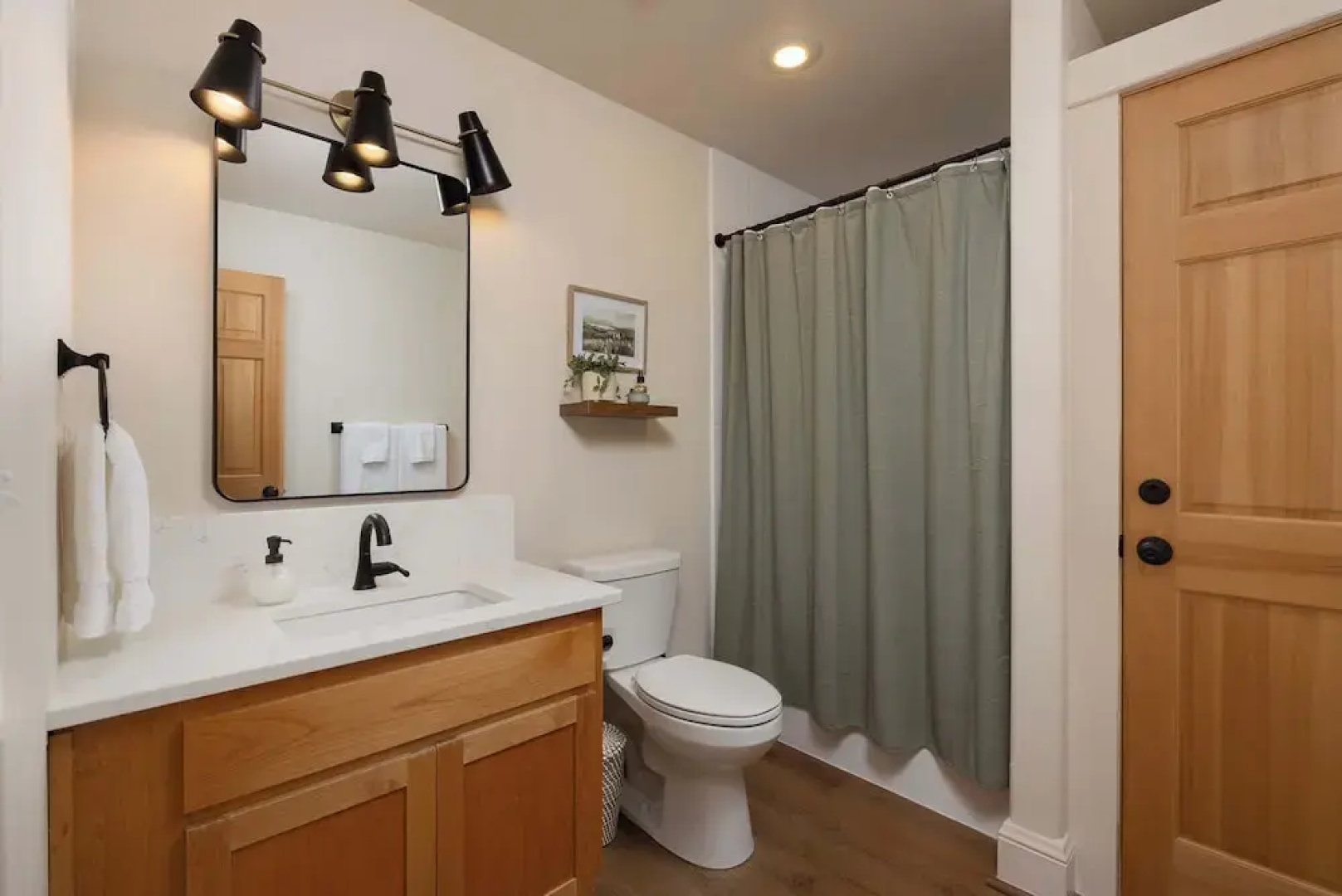 Cascade Cottage Stay for 6