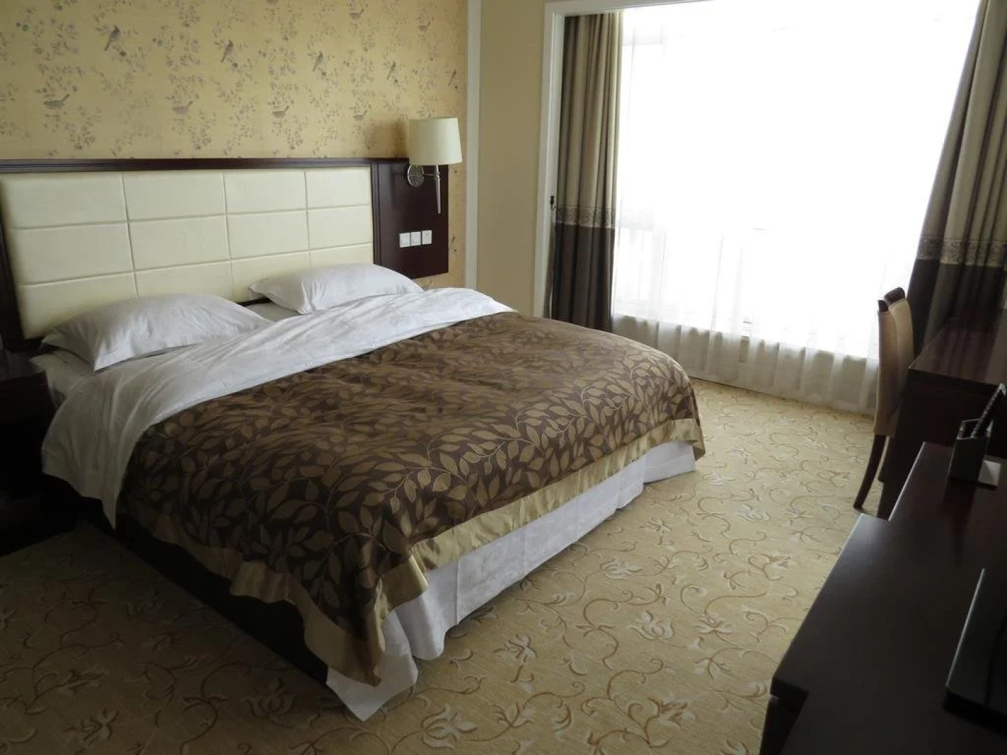 Inzone Galand Hotel Taian