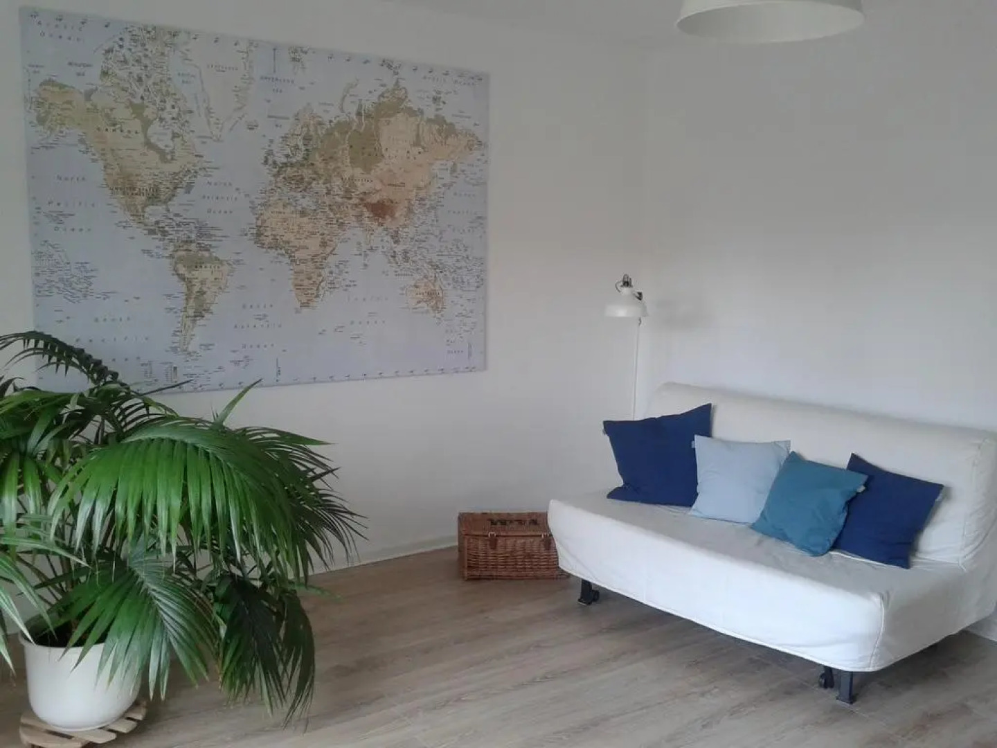 Helle Ferienwohnung im Roten Feld