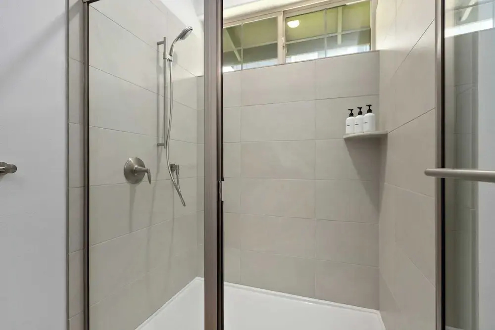 Pakele Oahu by Avantstay 5 Min to Makaha Beach