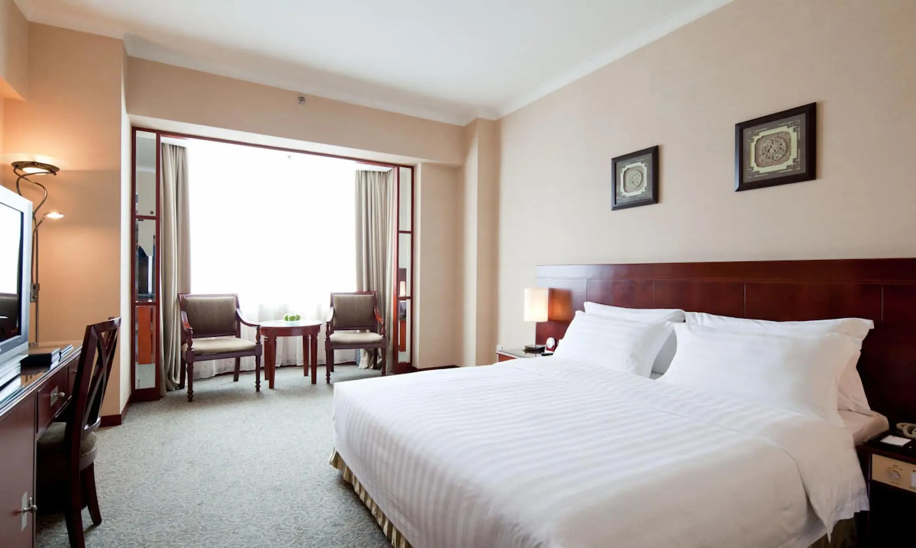 Rosedale Hotel and Suites Guangzhou