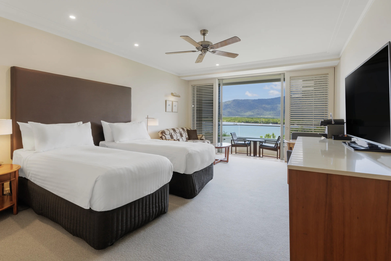 Pullman Reef Hotel Casino