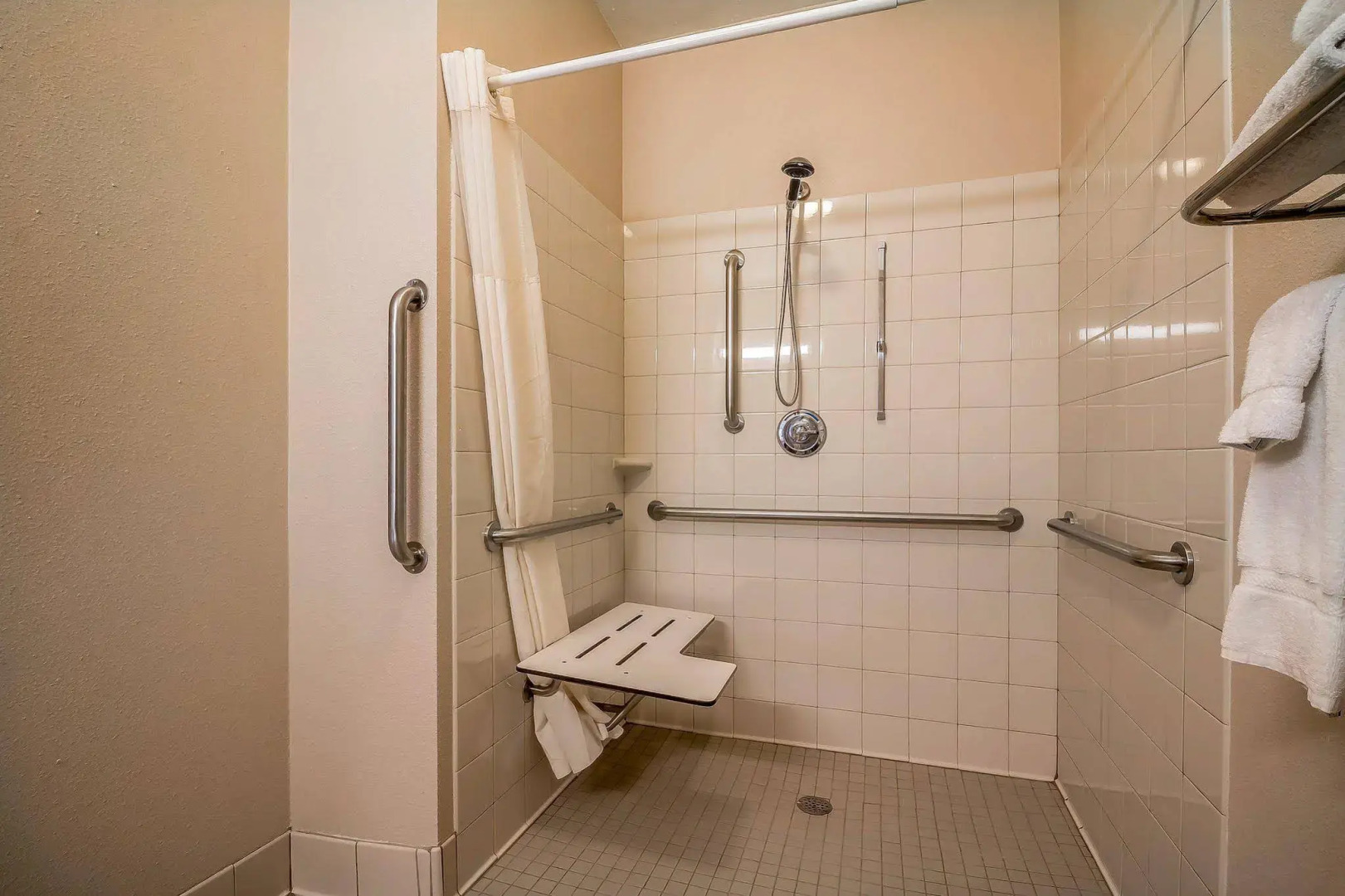 Quality Inn Coralville - Iowa River Landing