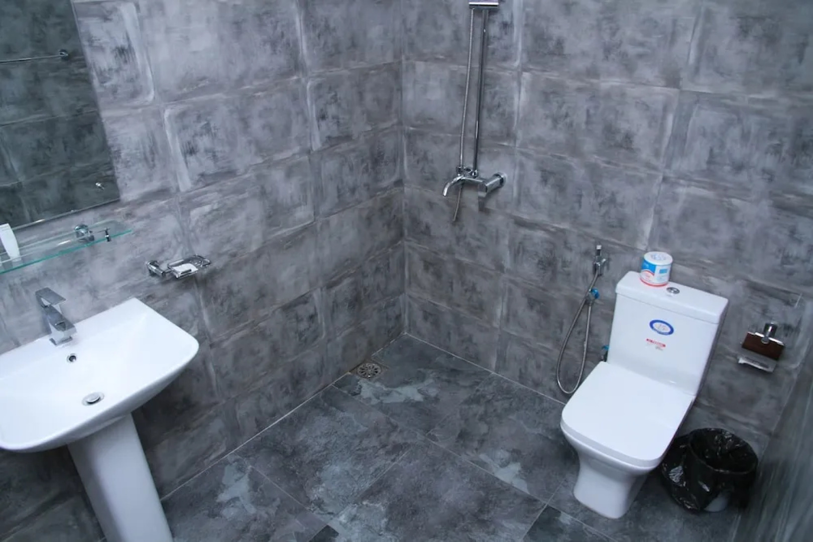 Sanu Lagoon Resort & Spa