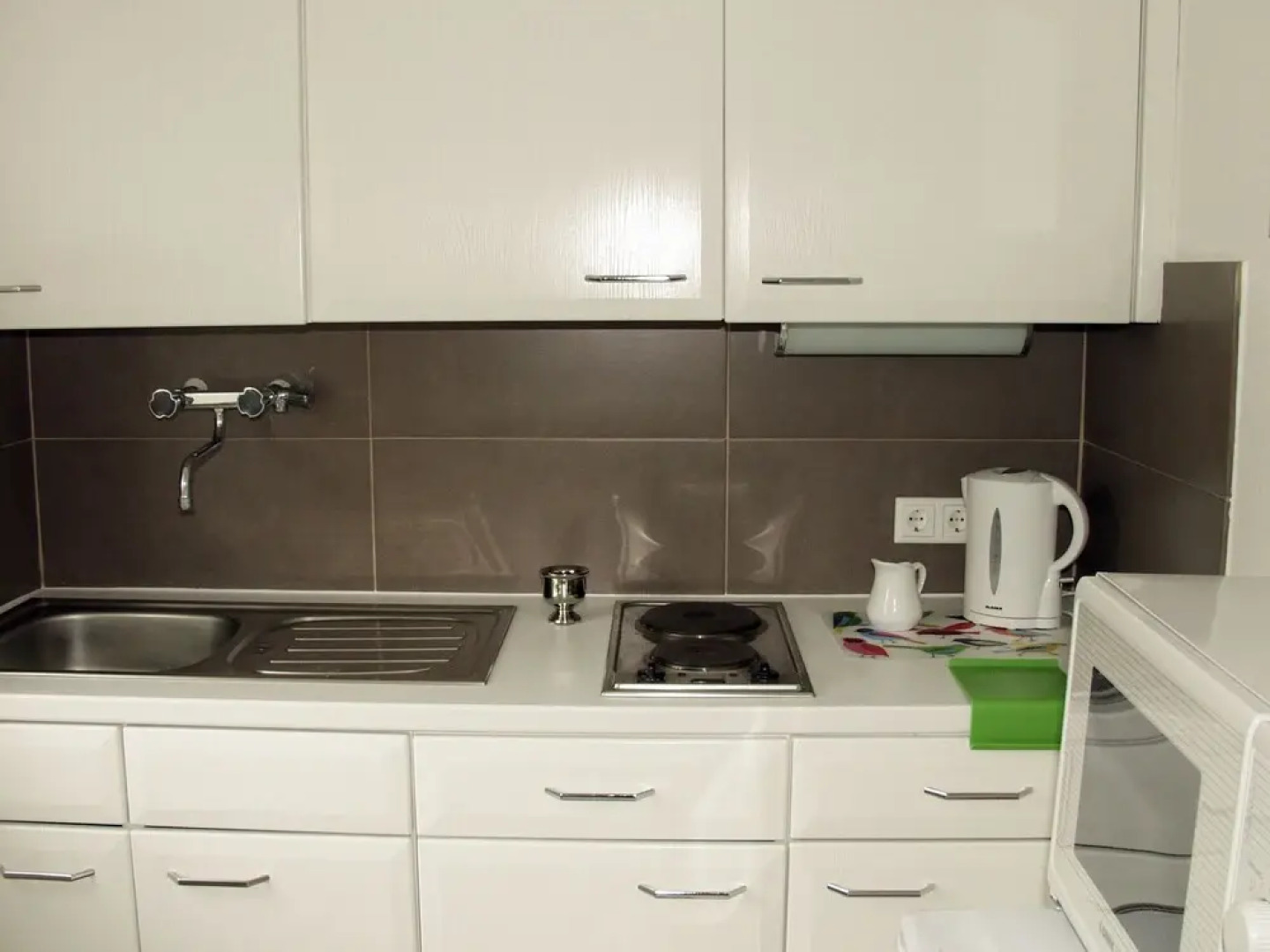 Tolstov-Hotels Big Room Apartment