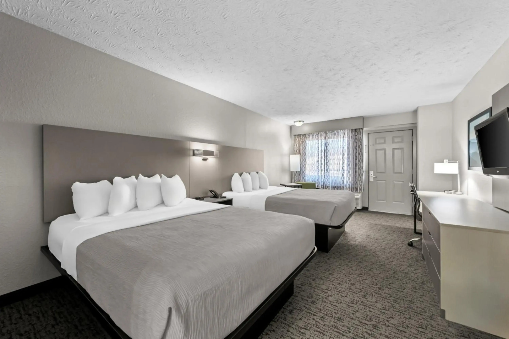 Quality Inn And Suites Dollywood