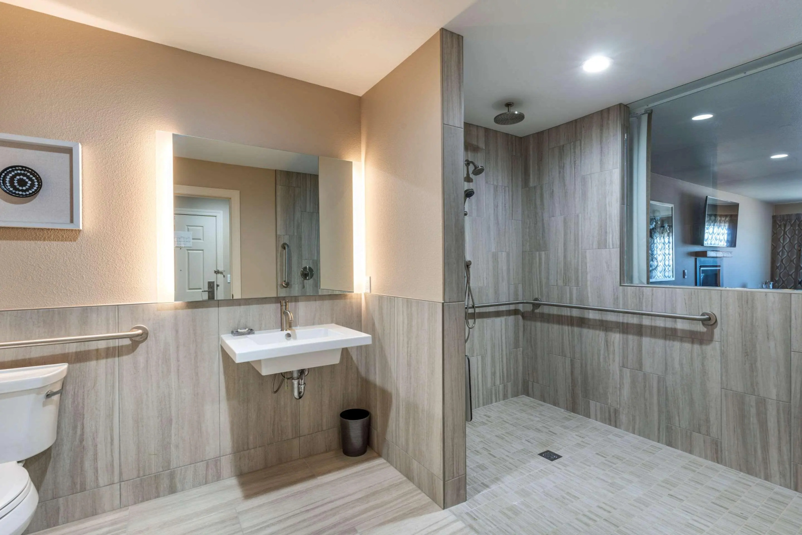 Lincoln Sands Oceanfront Resort, an Ascend Collection Hotel