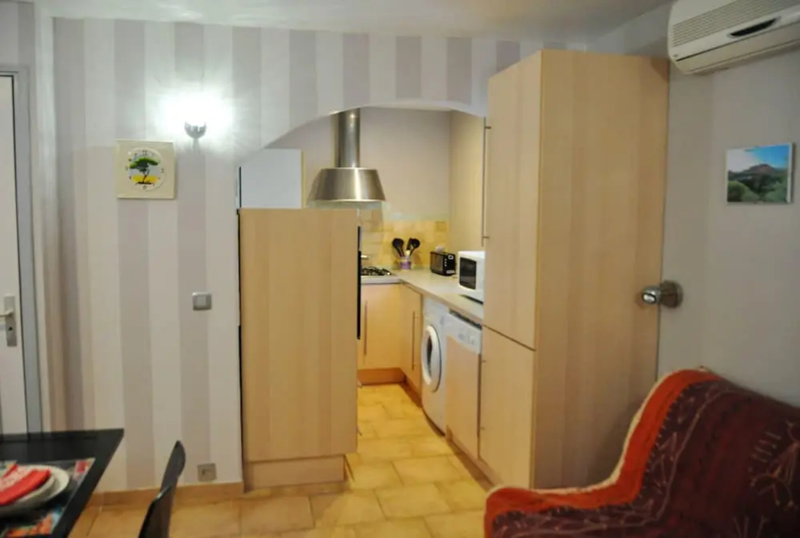 House With one Bedroom in Gargas, With Private Pool, Terrace and Wifi