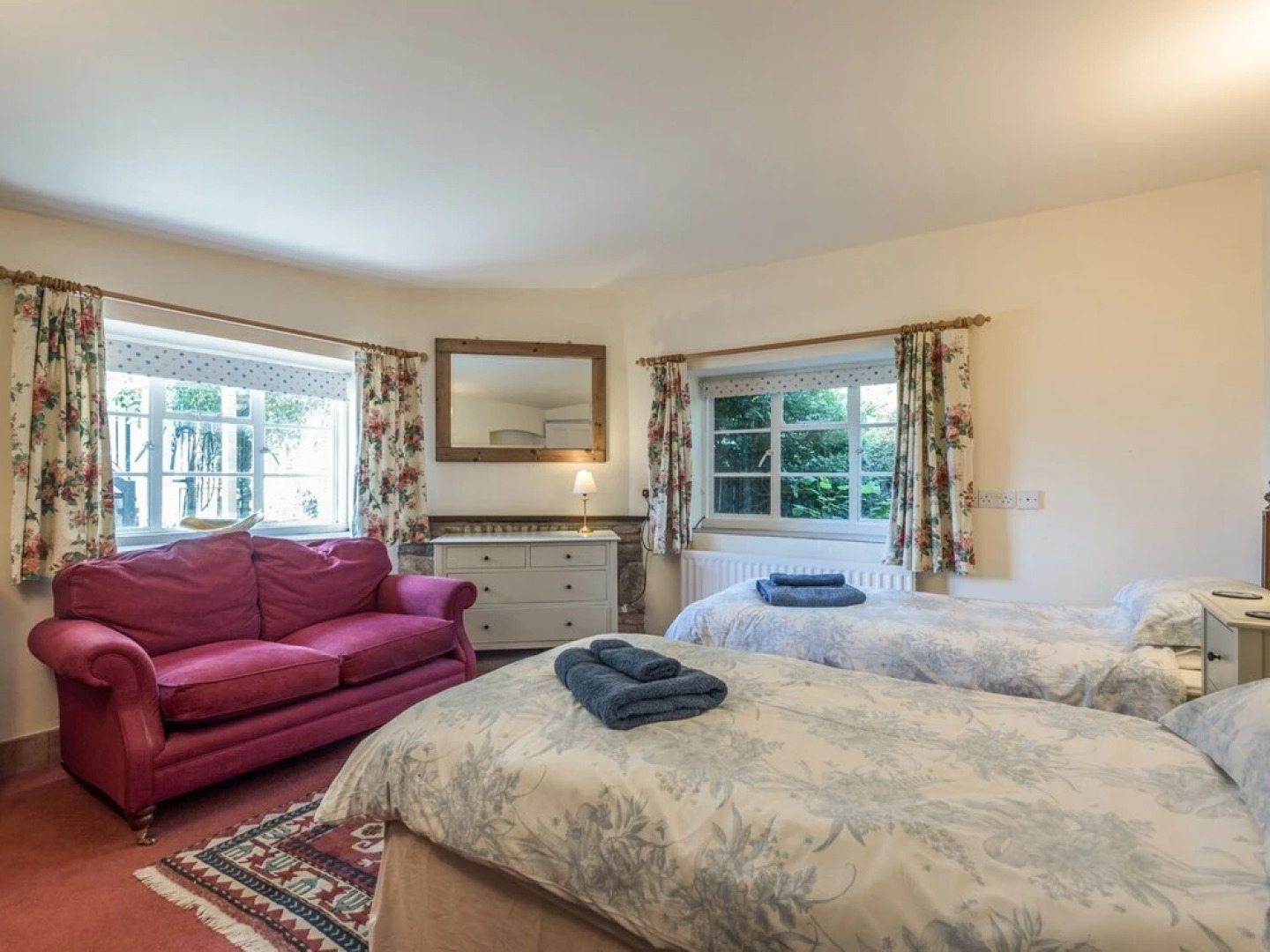 The Old Schoolhouse and Cottage