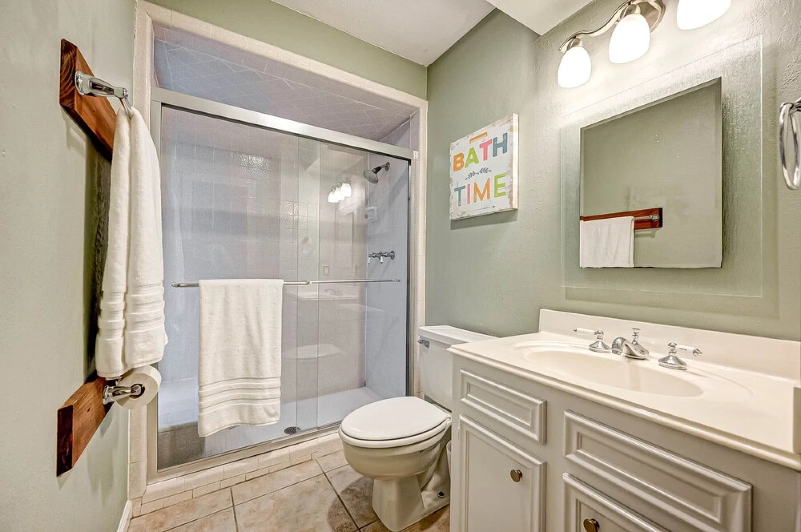 The Hideaway in El Lago, Home Gym, Rain Shower, King Bd, Sleeps 8, Space Center