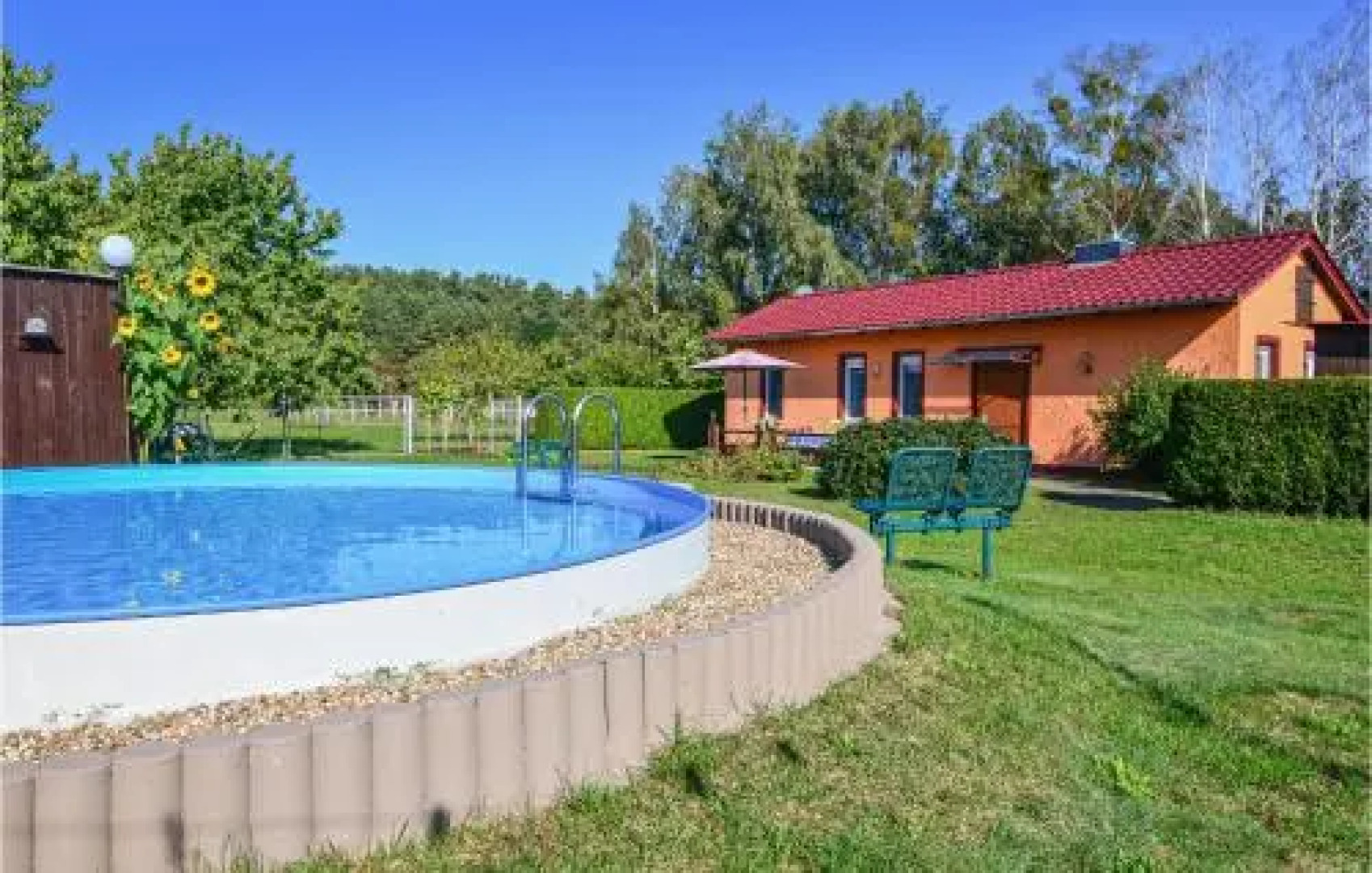 Holiday home E.-Thälmann-Str. H