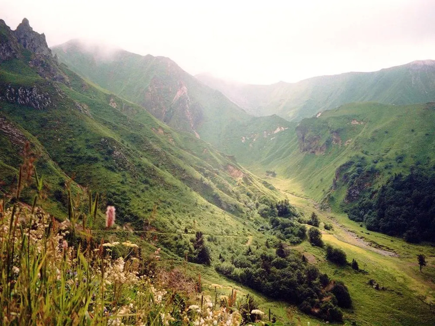 Property With 5 Bedrooms in Rentières, With Wonderful Mountain View, Enclosed Garden and Wifi - 39 km From the Slopes