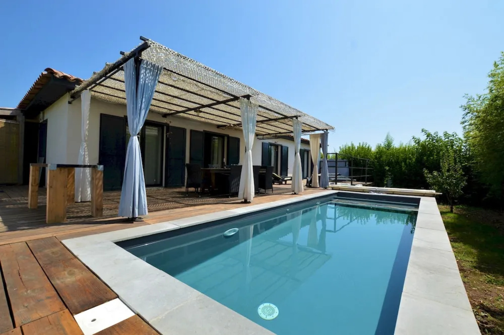 A Casa di Lou piscine jacuzzi Moriani