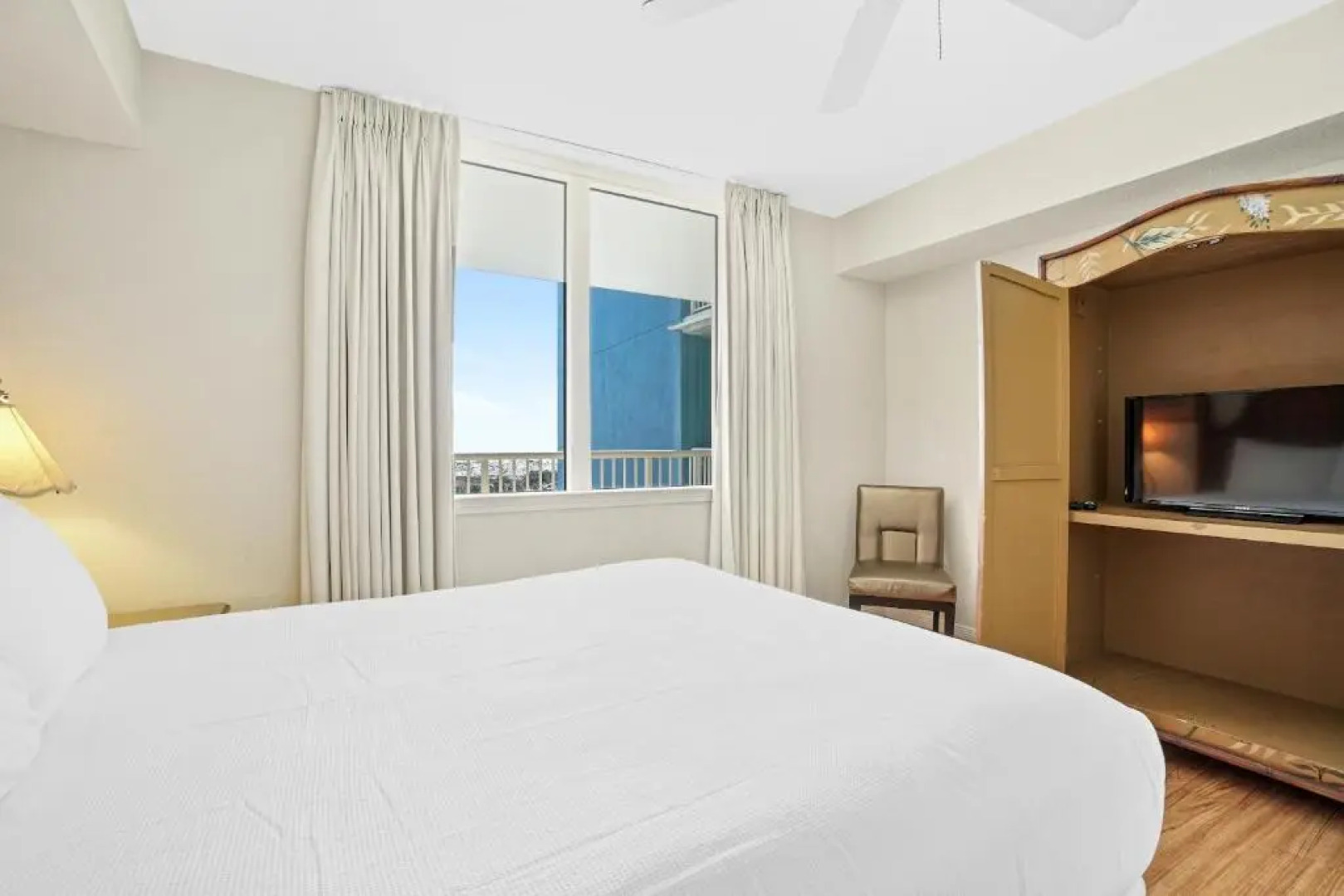 Destin West - Sandpiper by Panhandle Getaways