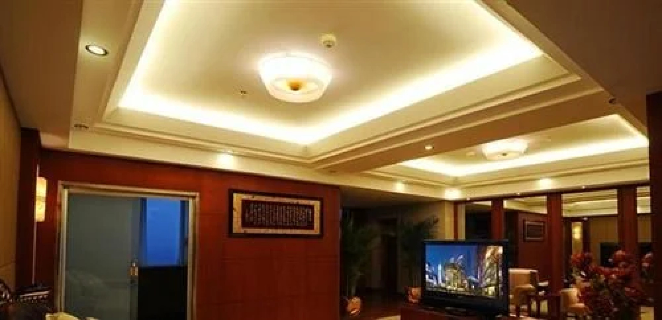 Zixin Hotel (Shaoyang High-speed Railway Station Central Hospital)