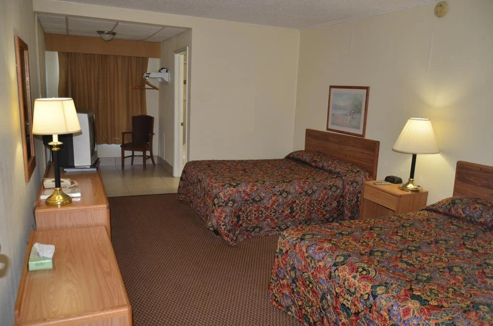 Red Carpet Inn & Suites Ebensburg