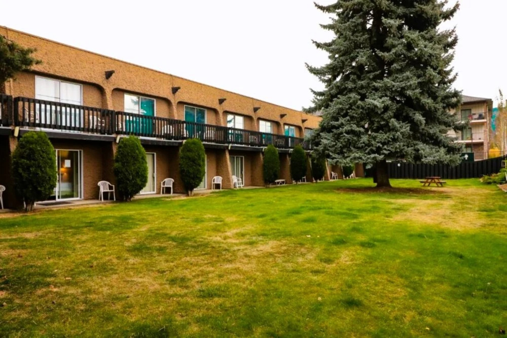 Riviera Hotel Tower Route 97 Vernon BC