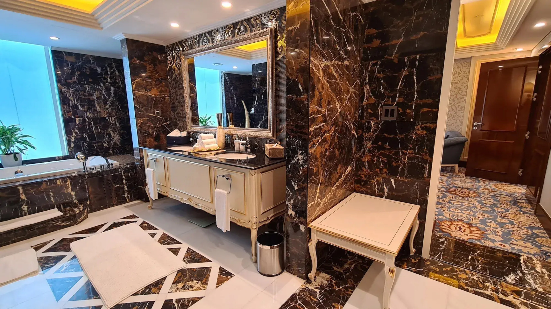 Crowne Plaza Kuwait Al Thuraya City by IHG