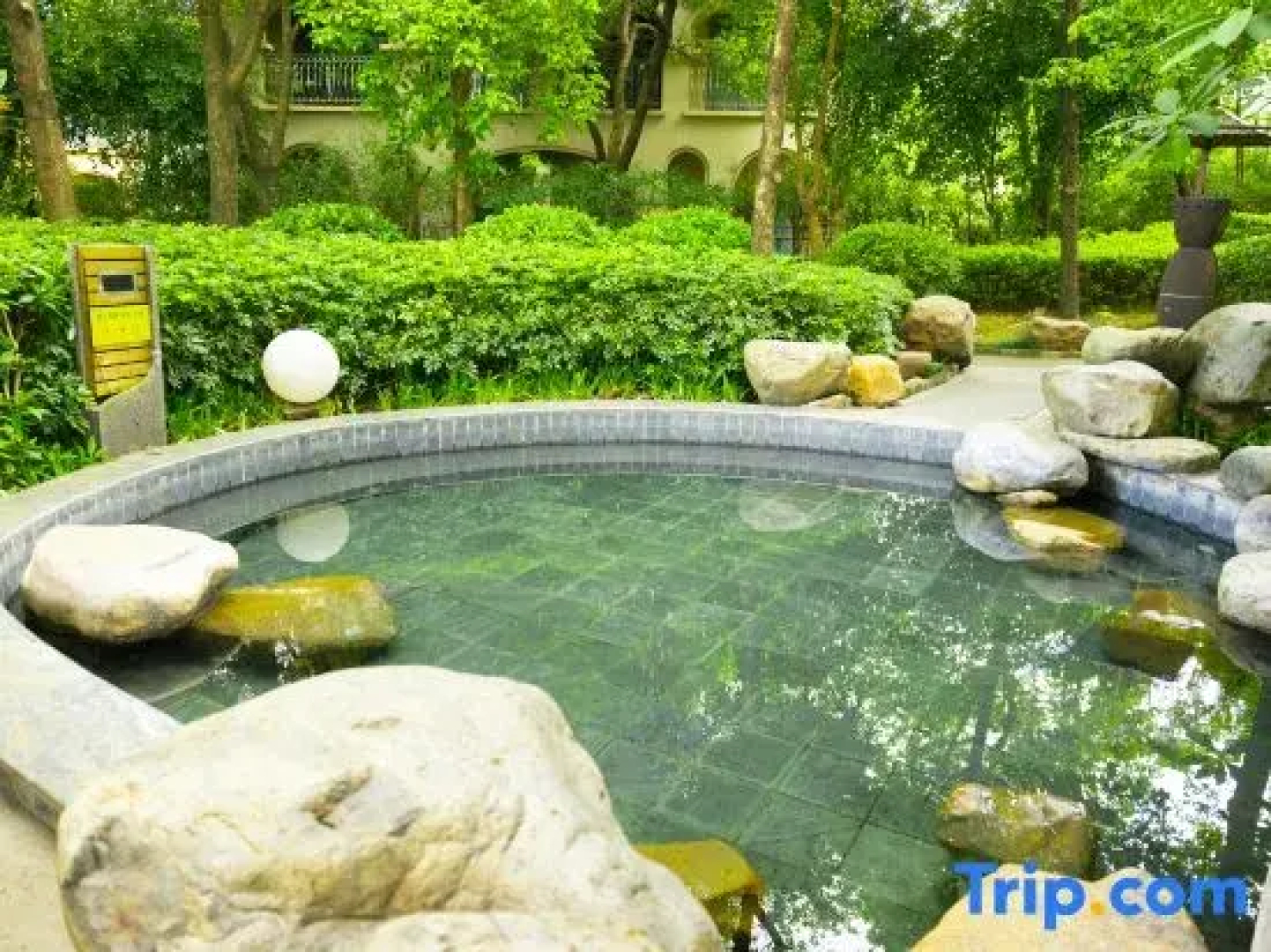 Kun City Resort & Spa