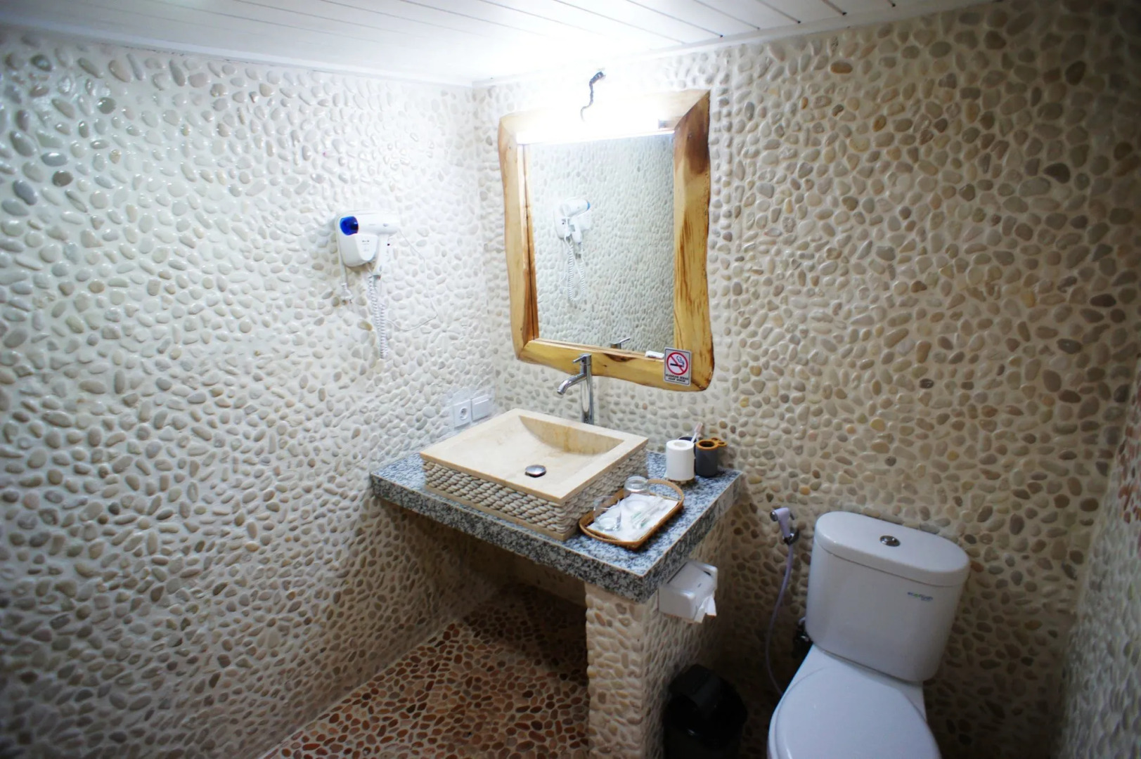 The Princess Of Mentigi Bay