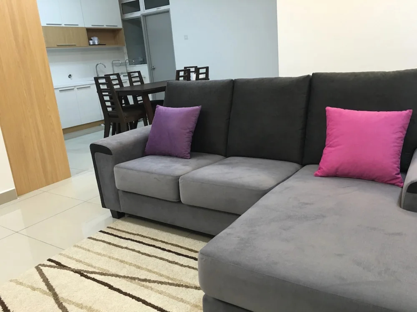 Glamora Putrajaya Homestay