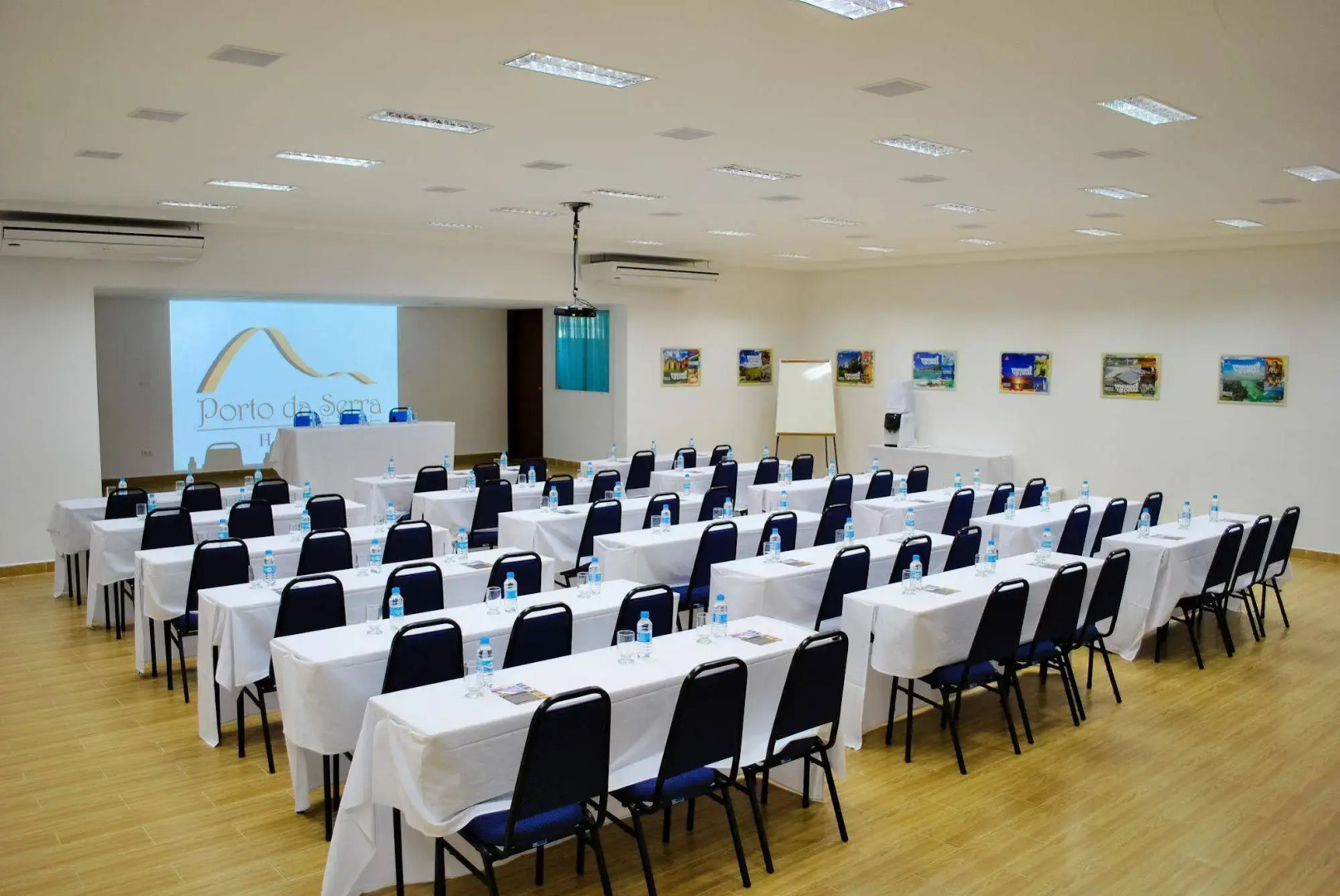 Porto da Serra Hotel