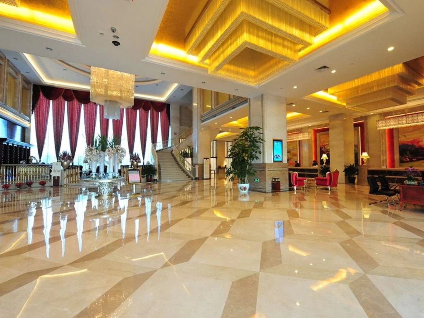 Best Western Sanhe Grand Hotel