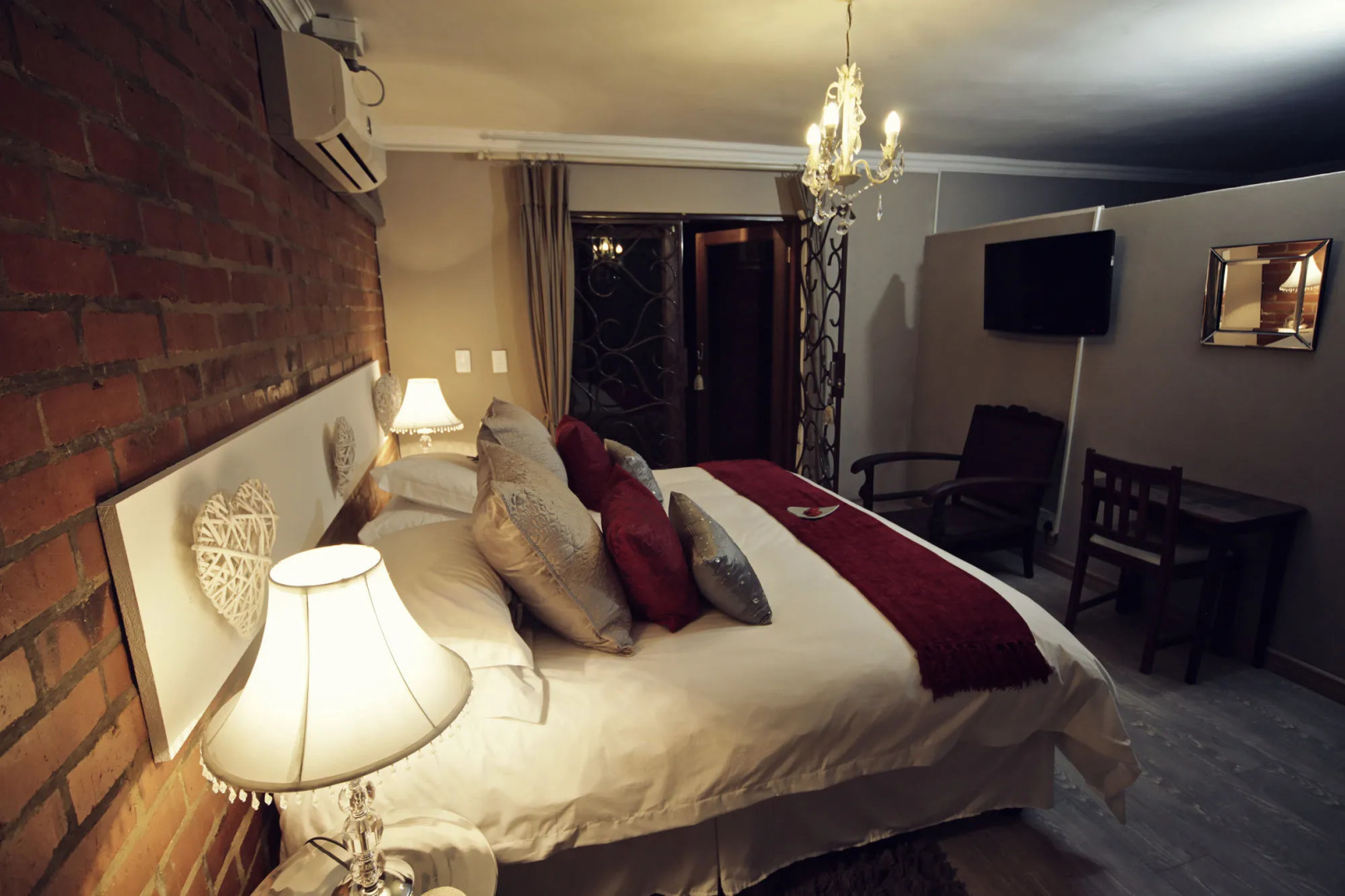 Klip en Kristal Guest House