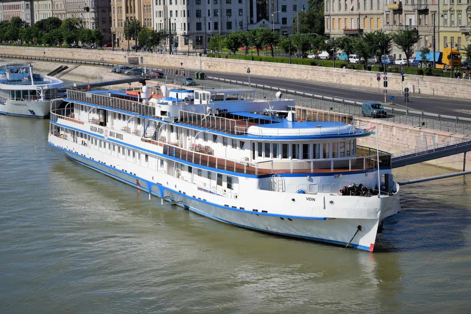 Grand Jules Boat Hotel Budapest