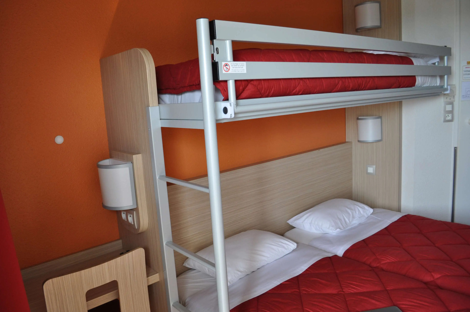 PREMIERE CLASSE CLERMONT FERRAND SUD - Aubière