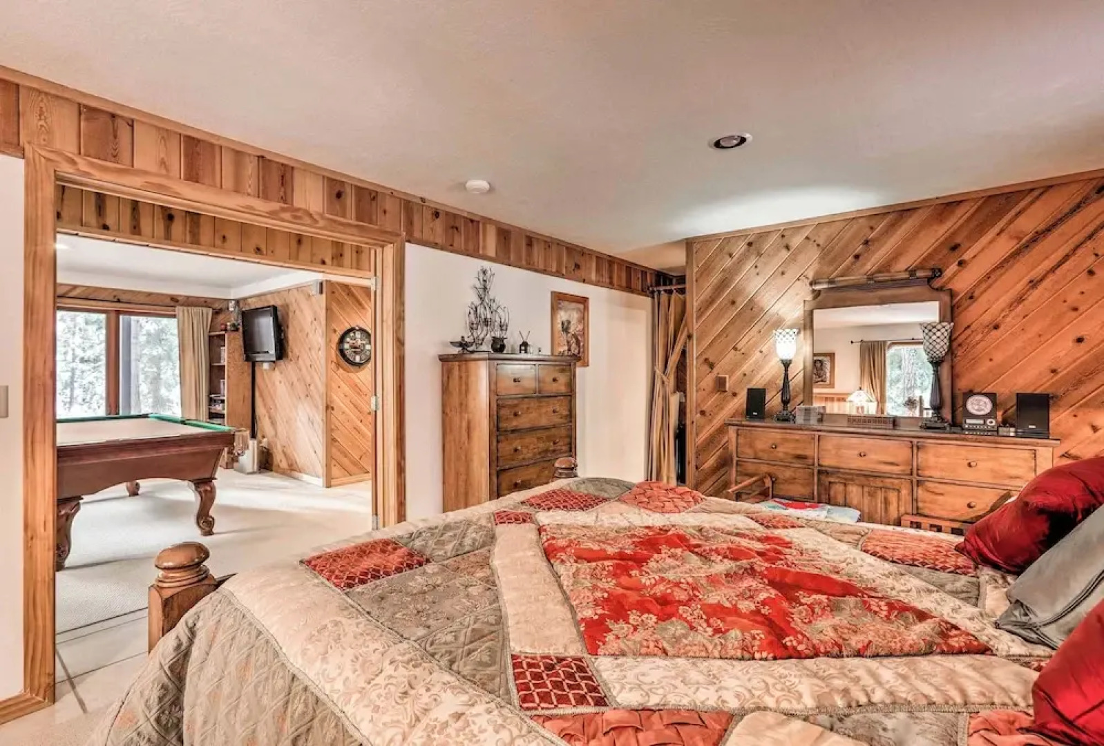 Lake Tahoe Family Home w/ Hot Tub & Game Room!