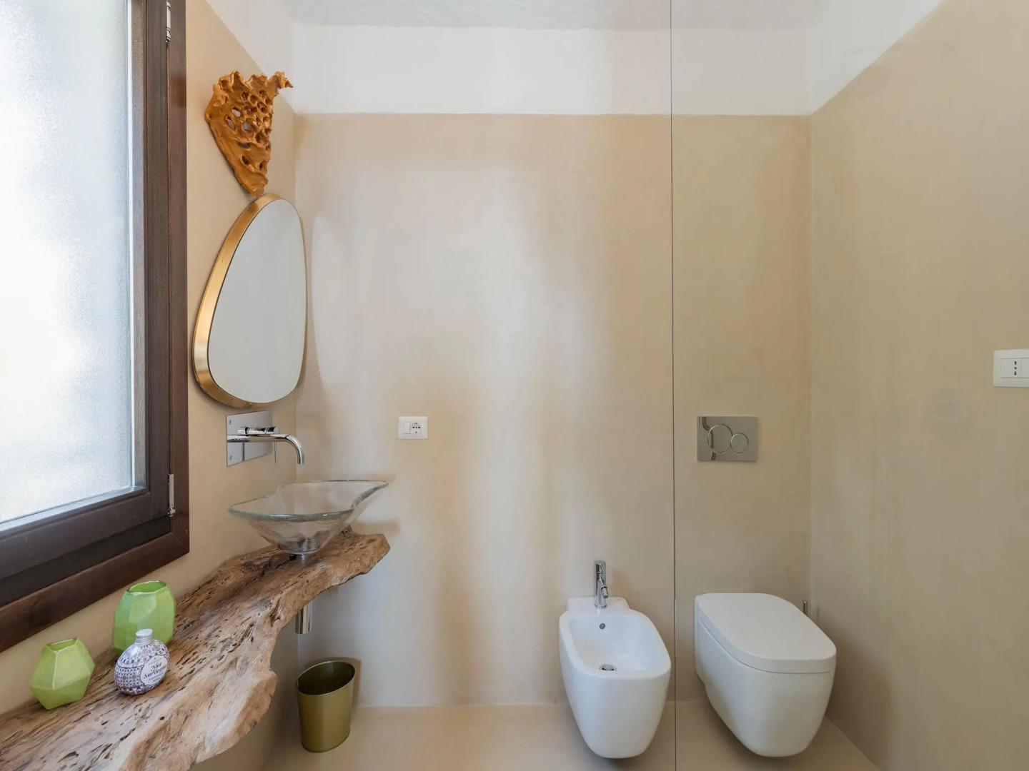 Luxe Cote Stay- Elegant Villa