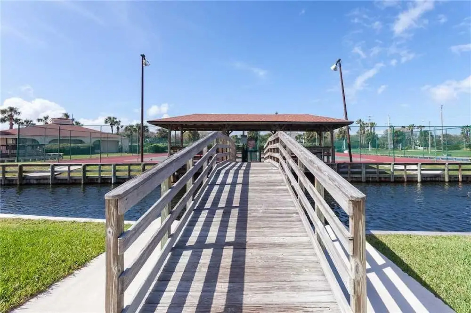 Ocean & Racquet 5213 - Two Bedroom Condo