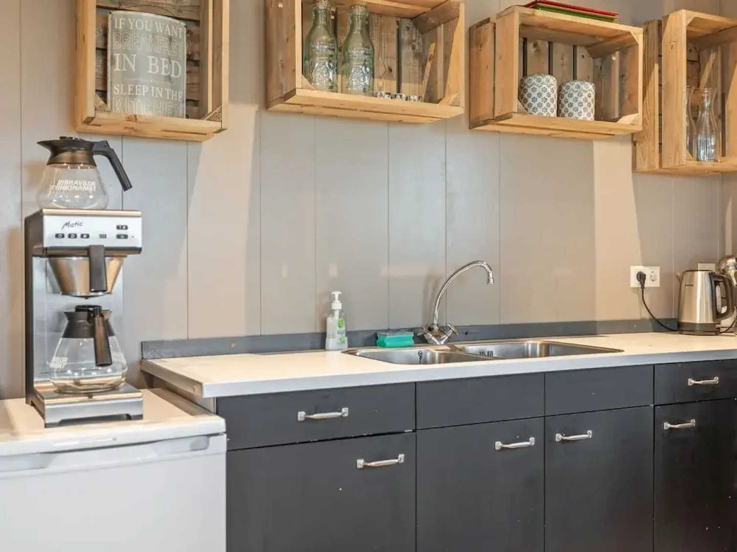 Spacious Holiday Home in the Beemster Near a Windmill