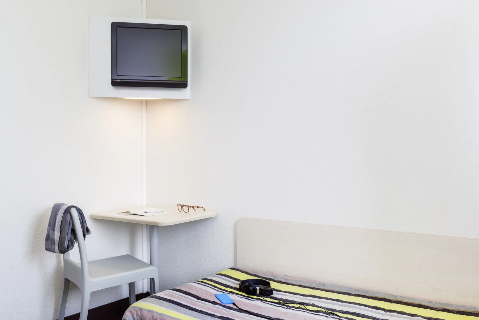 Hotelf1 Marseille Aéroport