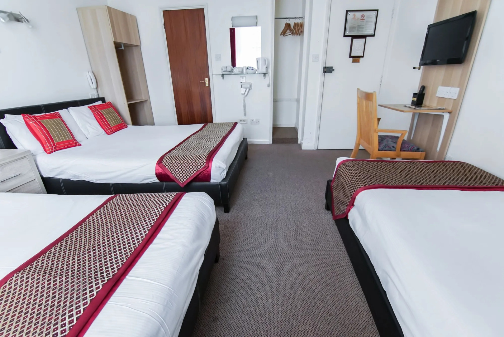 Abbey Court, Hyde Park Hotels