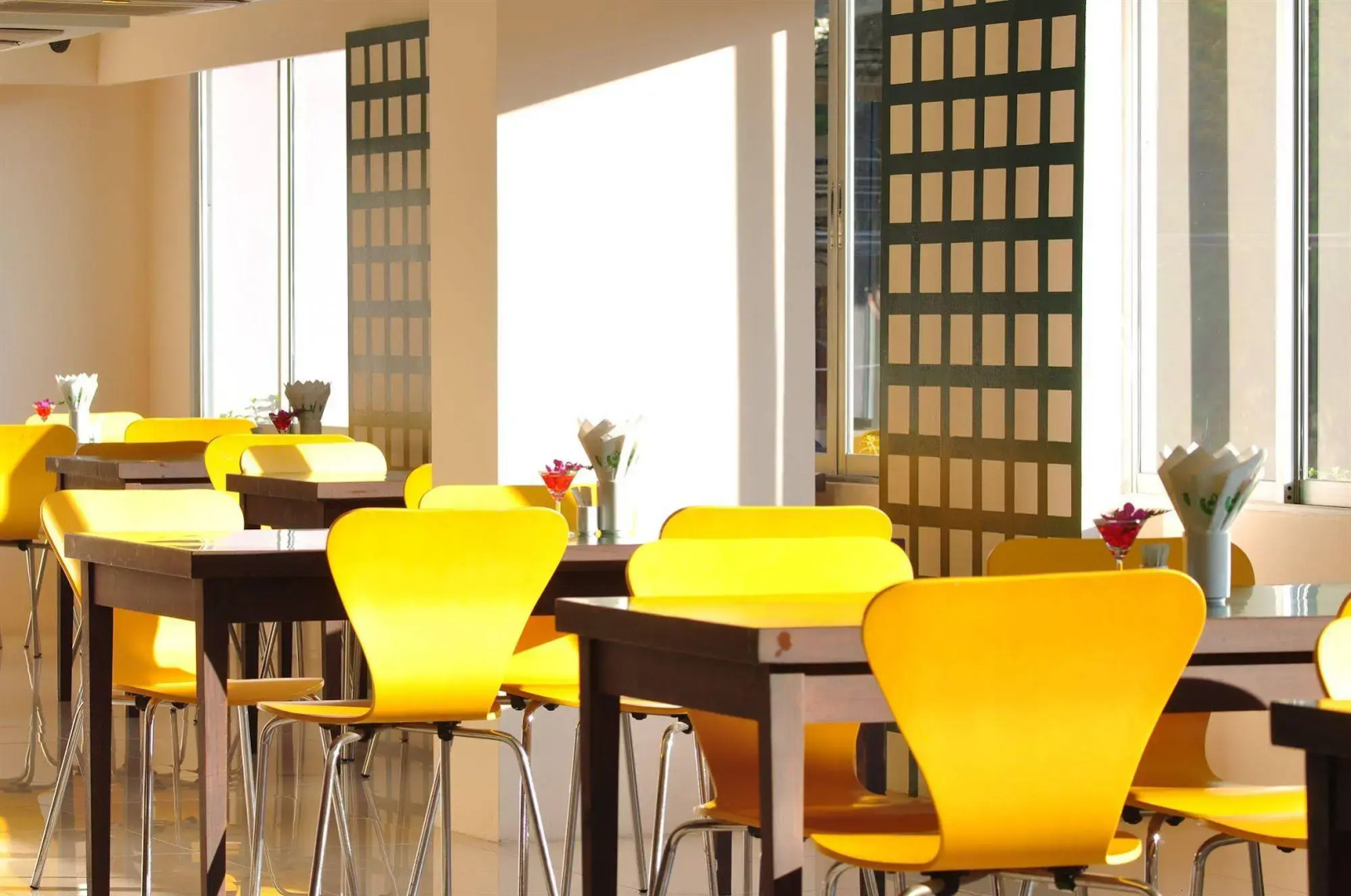 Mayflower Grande Hotel Chiang Mai