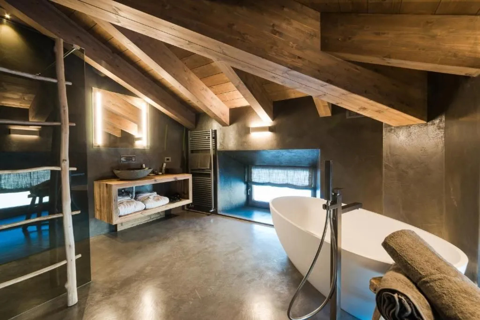 Sunny Valley Mountain Lodge