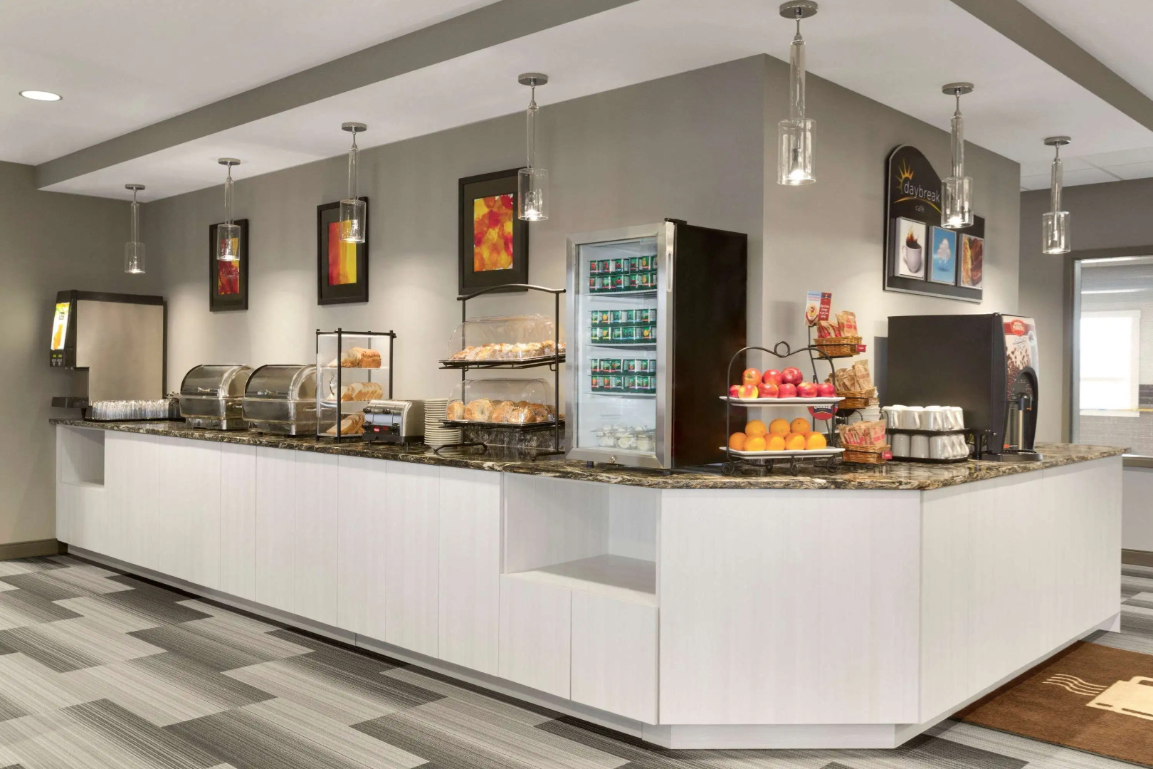 Days Inn & Suites by Wyndham Warman